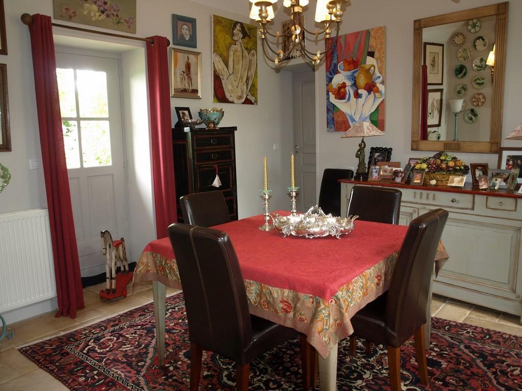 Hôtel Le Vivier à Challes Chambre photo